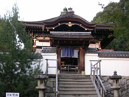 霊屋