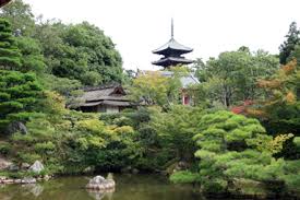 御殿からの五重塔